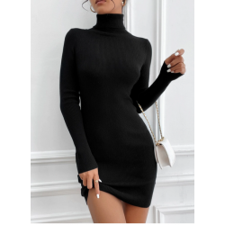Robe pull noire à col roulé cotelé