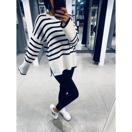 Pull à rayures blanc et noir