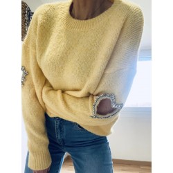 Pull jaune manches coeur strass