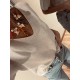 Pull beige col V manches courtes