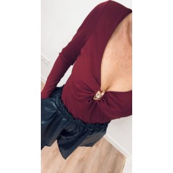 Top bijoux bordeaux