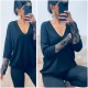 Pull noir manches en dentelle