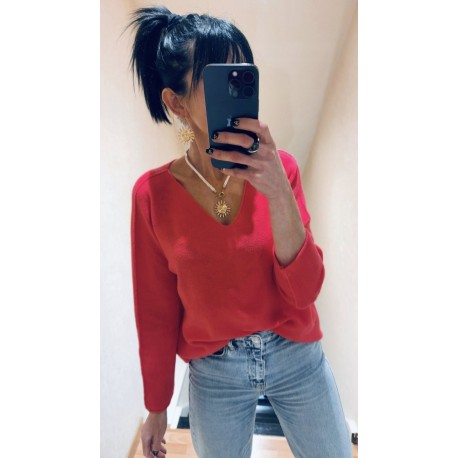 Pull col V framboise