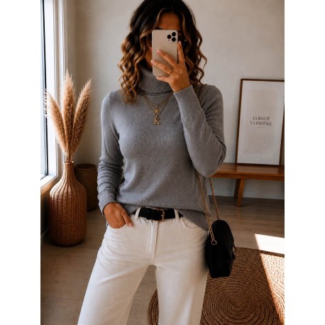 Pull à col roulé gris